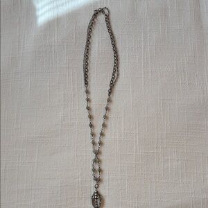 Elegant Silver Pendant Necklace